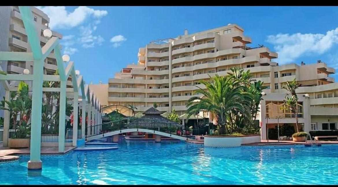 Stefys Beach Apartment 贝纳尔马德纳 外观 照片