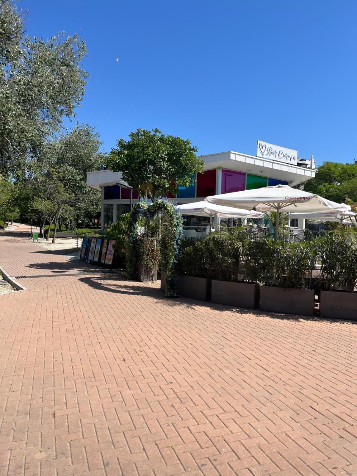 Stefys Beach Apartment 贝纳尔马德纳 外观 照片